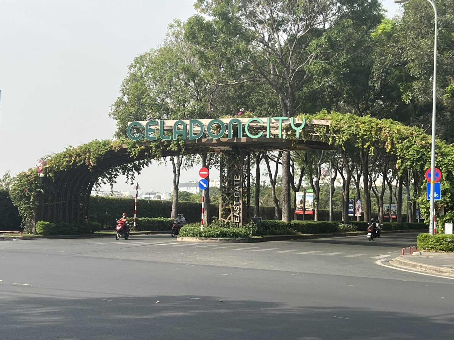 cong-celadon-city-gamuda